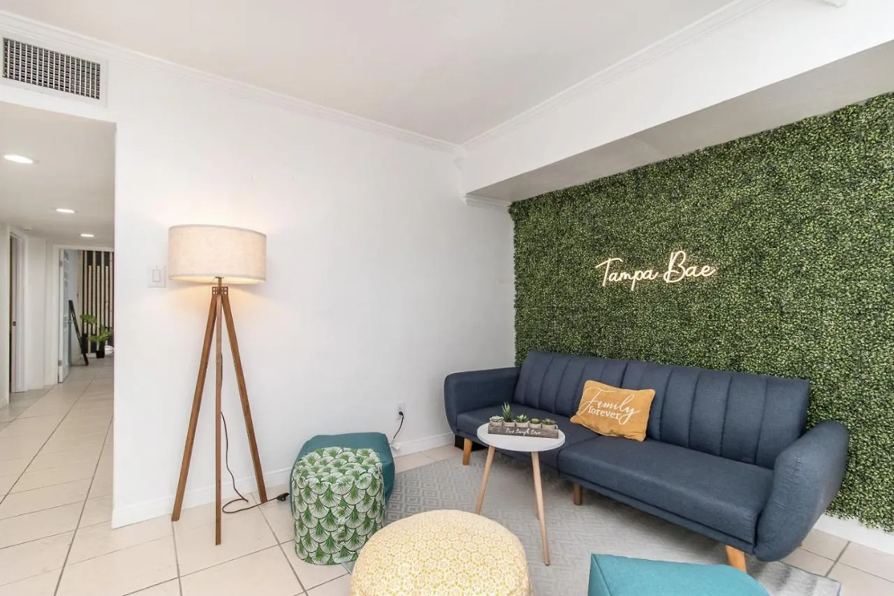 6 Bedroom Bucs Airport Mall Beach Wifi Tampa