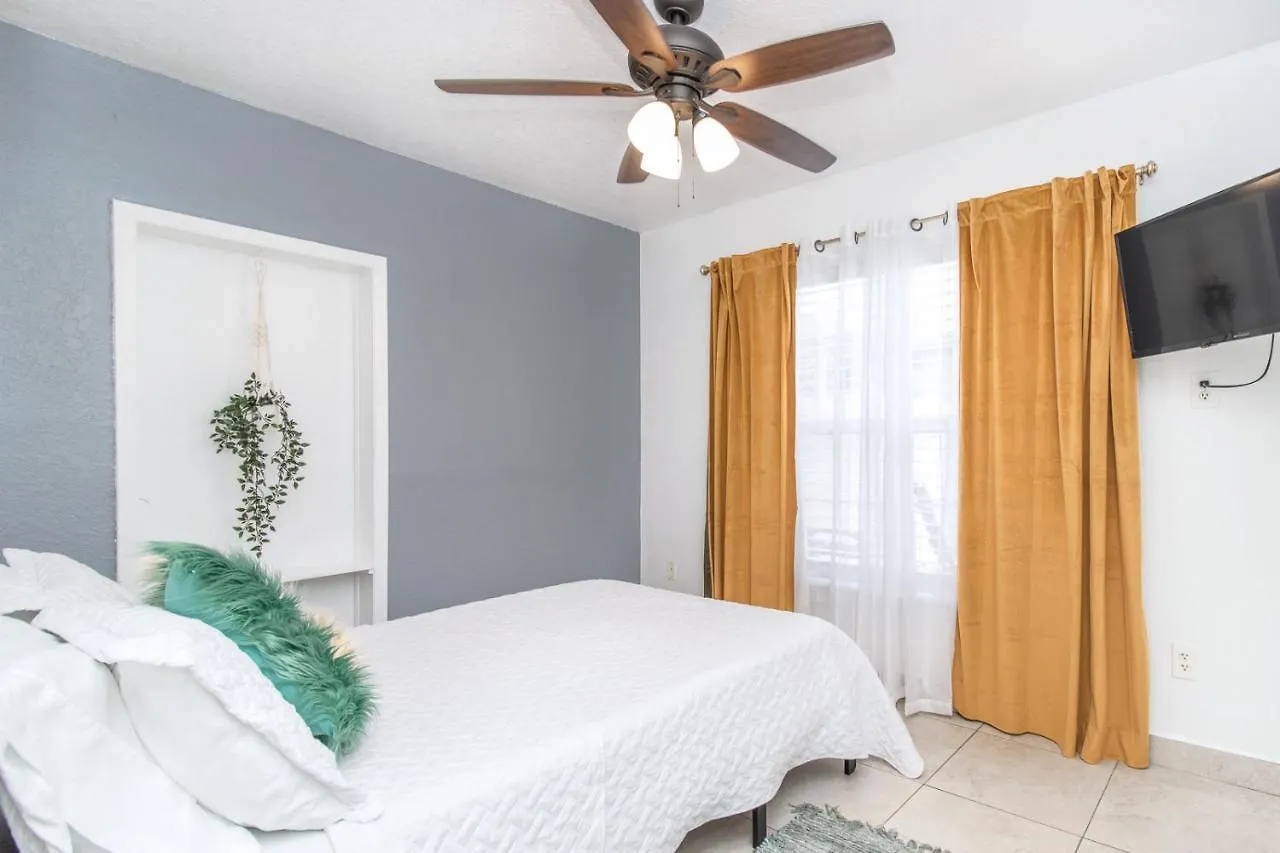 Prázdninový dům 6 Bedroom Bucs Airport Mall Beach Wifi Tampa USA