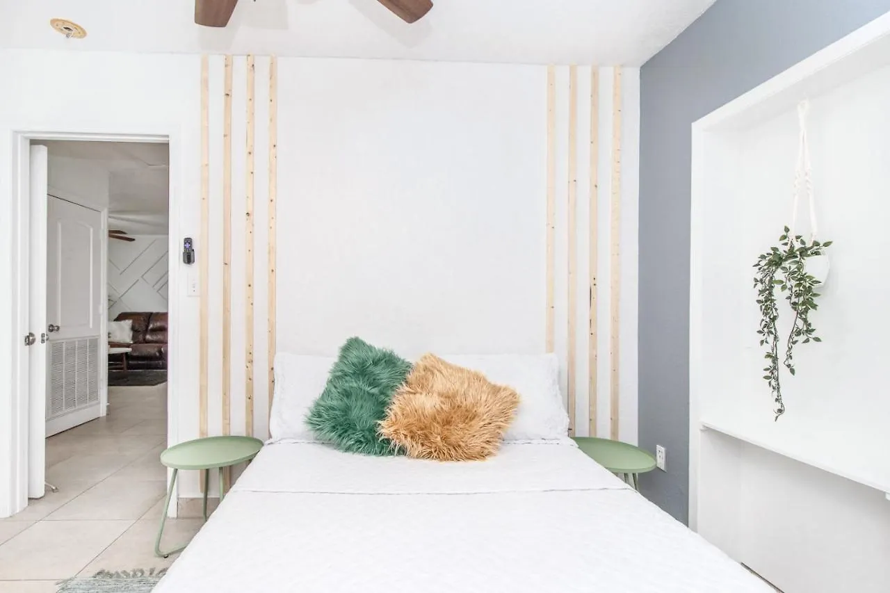6 Bedroom Bucs Airport Mall Beach Wifi Tampa United States
