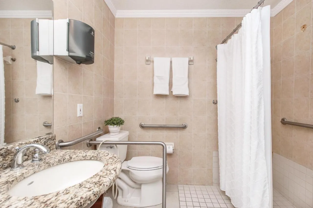 Holiday home 6 Bedroom Bucs Airport Mall Beach Wifi Tampa