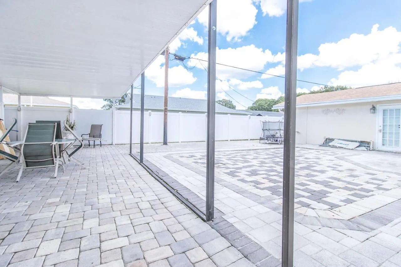 6 Bedroom Bucs Airport Mall Beach Wifi Tampa